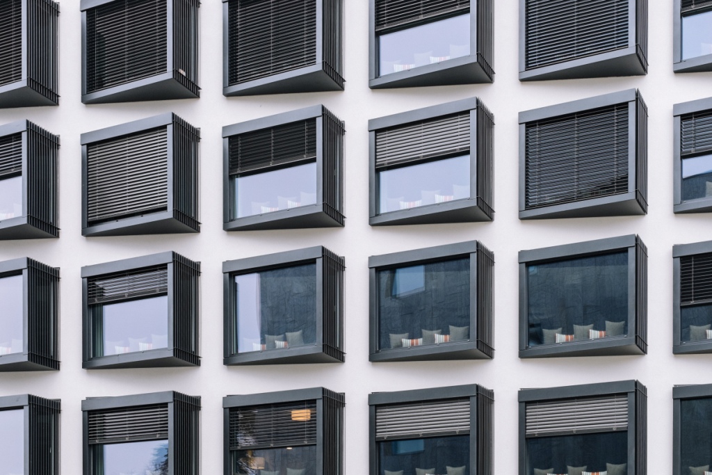 The IASB issued amendments to IFRS 16: COVID-19 related rent concessions