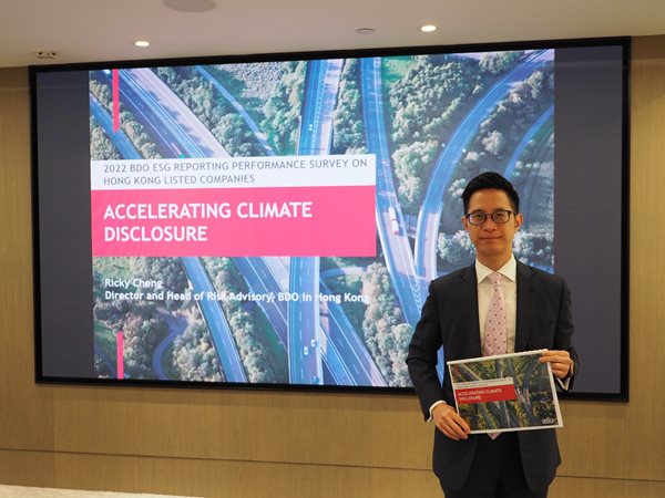 May be an image of 1 person, standing and text that says "2022 BDO ESG REPORTING PERFORMANCE SURVEY ON HONG KONG LISTED COMPANIES ACCELERATING CLIMATE DISCLOSURE Ricky Cheng Directo and Head of Risk Advisory BDO in long Kon DISCLOSURE IBDO"